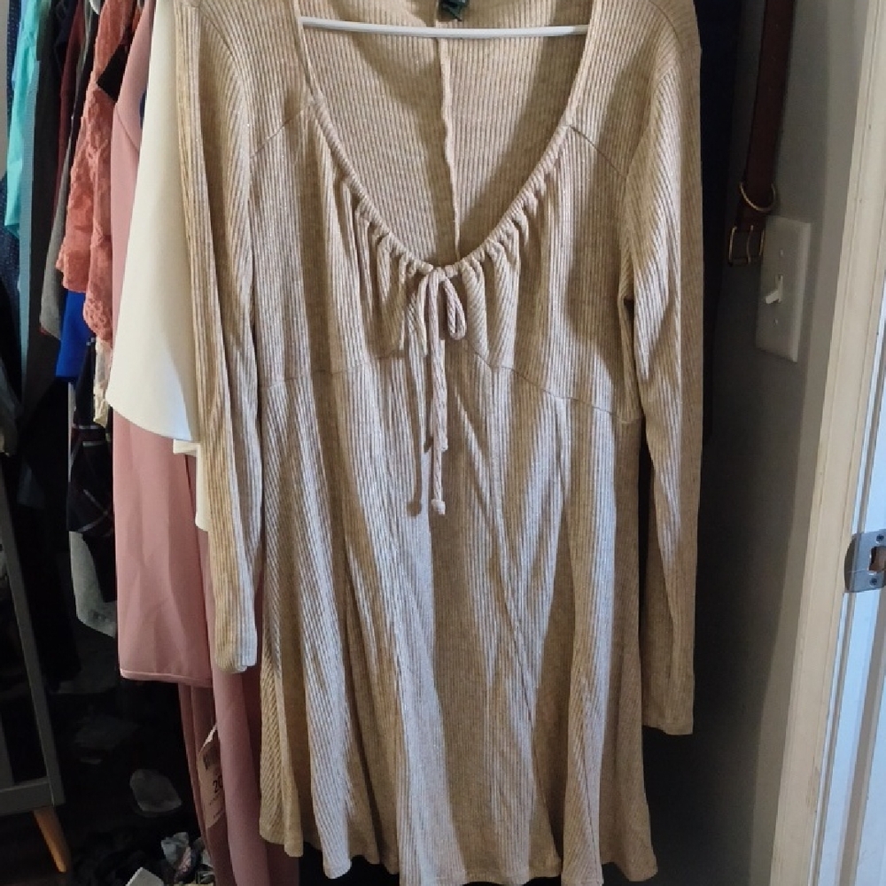Wild Fable Beige Long Sleeve Dress